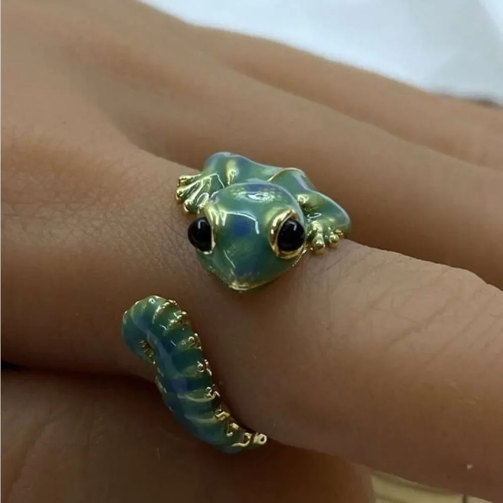 Frog Ring S967
